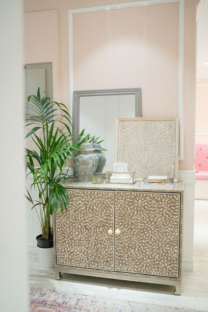 La ManoBella Salon Duhail Branch صالون لامانوبيلا الدحيل - Qatar|Doha|982 Al Khafji St|Building No.18