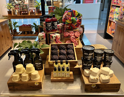 Lush Landmark Mall - Ash-Shahaniyah - +974 4487 4265