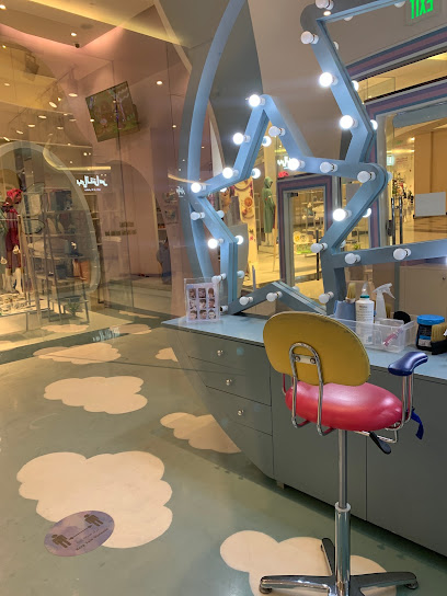 Fairytale Salon - Qatar|Doha|Street|7GF2+4PP