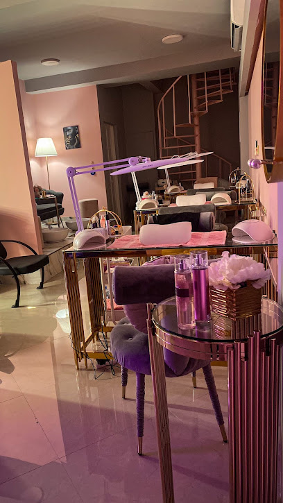 Pink Me Up beauty salon- Qatar - Qatar|Doha|street 310|building 21