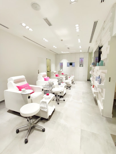 Beauty Box Salon - Qatar|Doha|Al Waab St|Hyatt Plaza Mall
