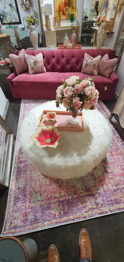 Fine Art Furniture - Qatar|Doha|Corner of Qatar Decoration Signal