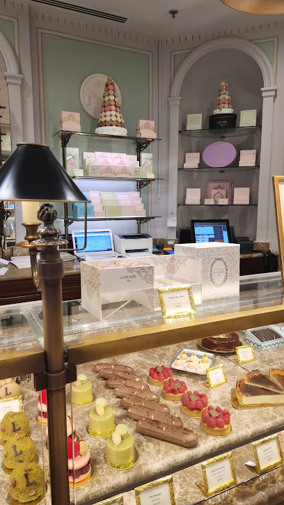 Ladurée - Qatar|Lehwaila|Gate No 7|Vip Area
