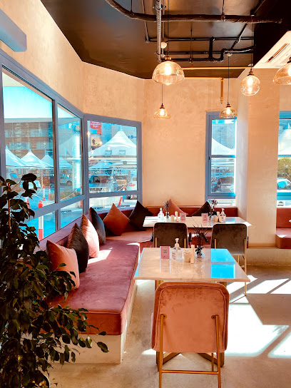 Flamingo Coffee Bar & Bakery - Qatar|Doha|Aba Alhambar Street