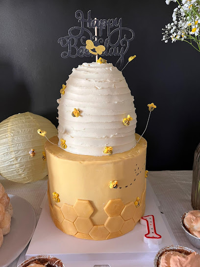 Mama Bear Cakery -