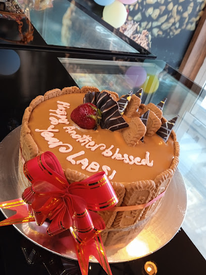 LUSAIL BAKERY & SWEETS - Qatar|Doha|7C3V+QC