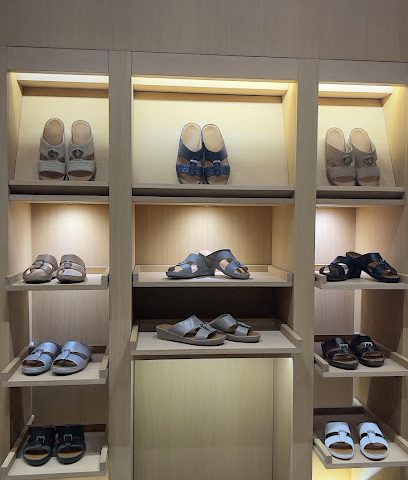 Zado Boutique For Luxury Italian Handmade Arabic Sandals - Al Wakrah - +974 7009 0880