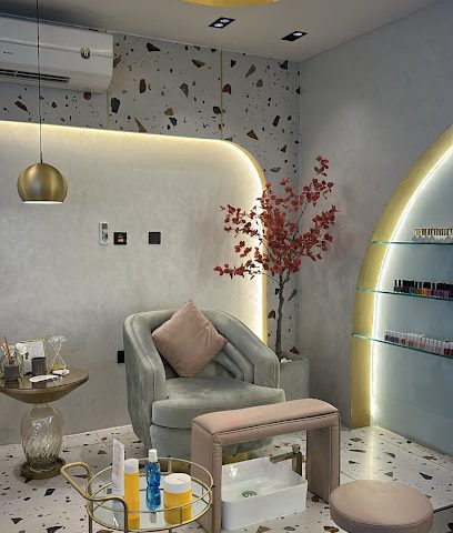 Lolya Nails Salon - Al Khor - +974 3355 5069