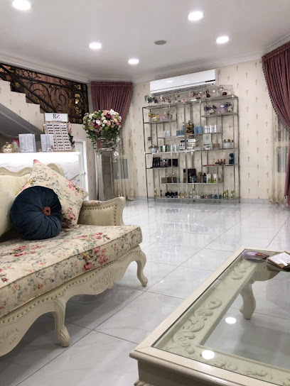 Glowy Look Beauty Saloon - Qatar|Doha