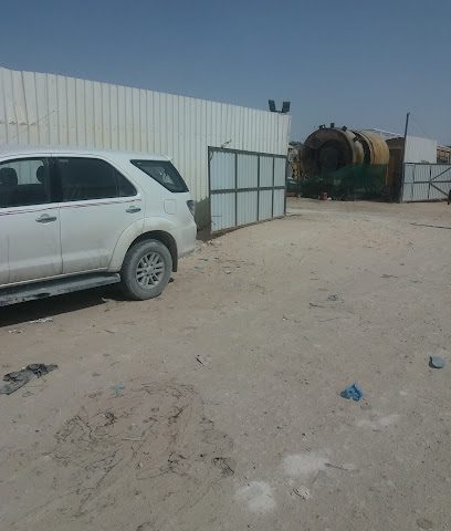 ساحة متجر ماس الصحراء للمقاولات - الريان -