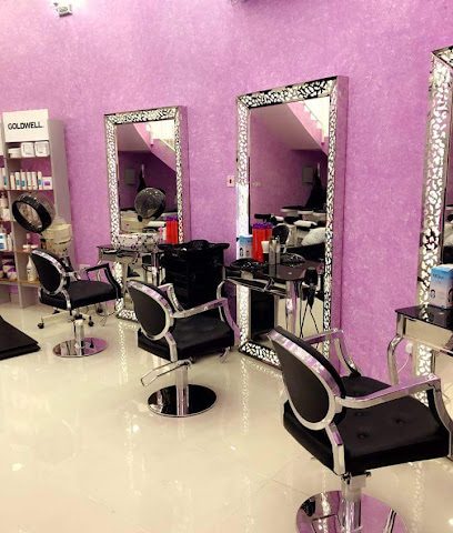 صالون رنيم صالون رنيم - طريق الشمال - +974 5521 9505