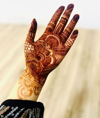 بنات الحناء - الخور - +974 3078 4578