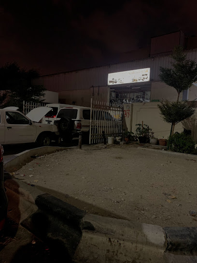 المرآب شيتاغونغ - Qatar|Ar-Rayyan|Street 12|6C5P+FFF