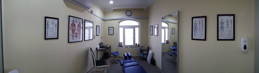 دكتور مايكل مجيس ، بكالوريوس ، DC (مقوم العظام) - Qatar|Doha|380 Al Markhiya St|Box 19941