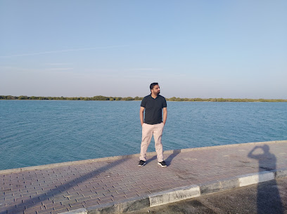 شاطئ الذخيرة - الخور -