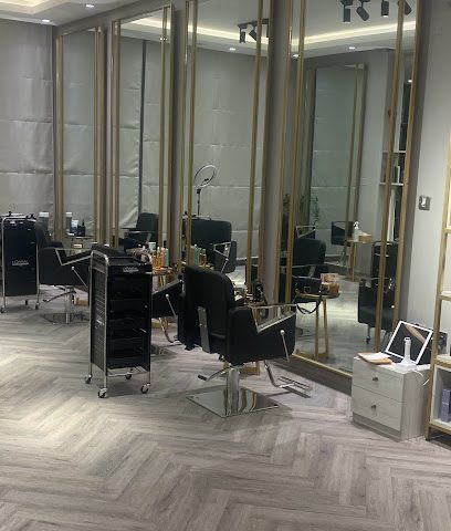 بيت الجمال - الخور - +974 3331 8484