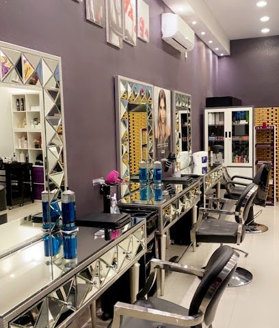 مركز تجميل زينة الياسمين - الخور - +974 5065 5580