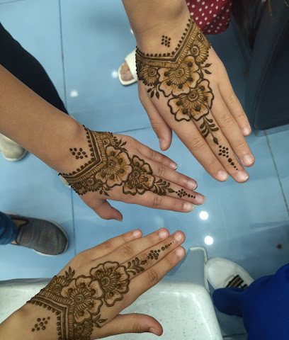 مركز بريتي لوك للشعر والتجميل - الصخامة - +974 4437 6897