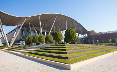 الأكاديمية الدبلوماسية - مدينة - +974 4038 5495