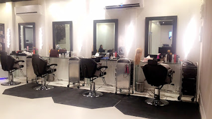 مركز اوبال للتجميل - الصخامة - +974 3304 1400